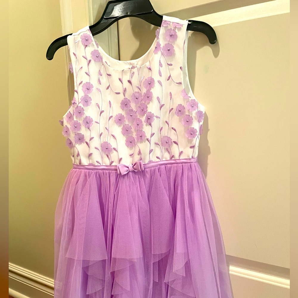 Girls dress size 8